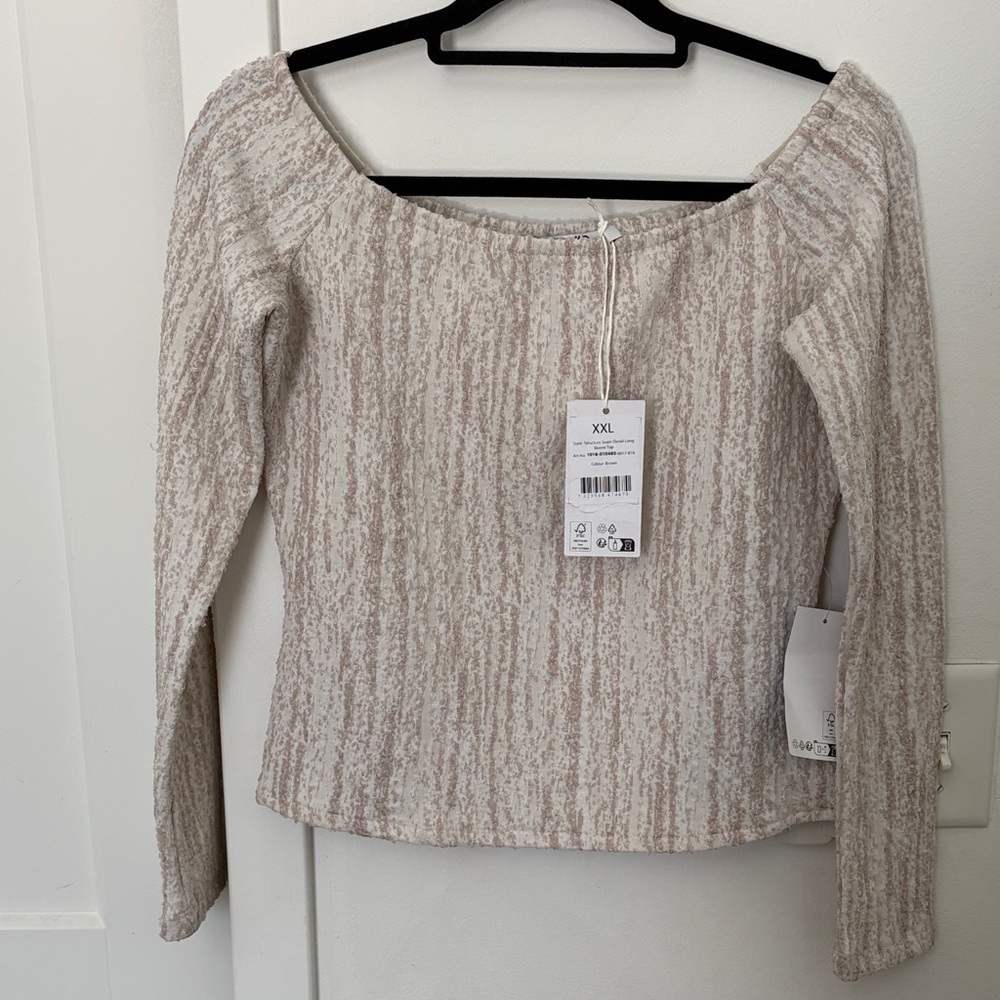 Women's Cream Long Sleeve Top